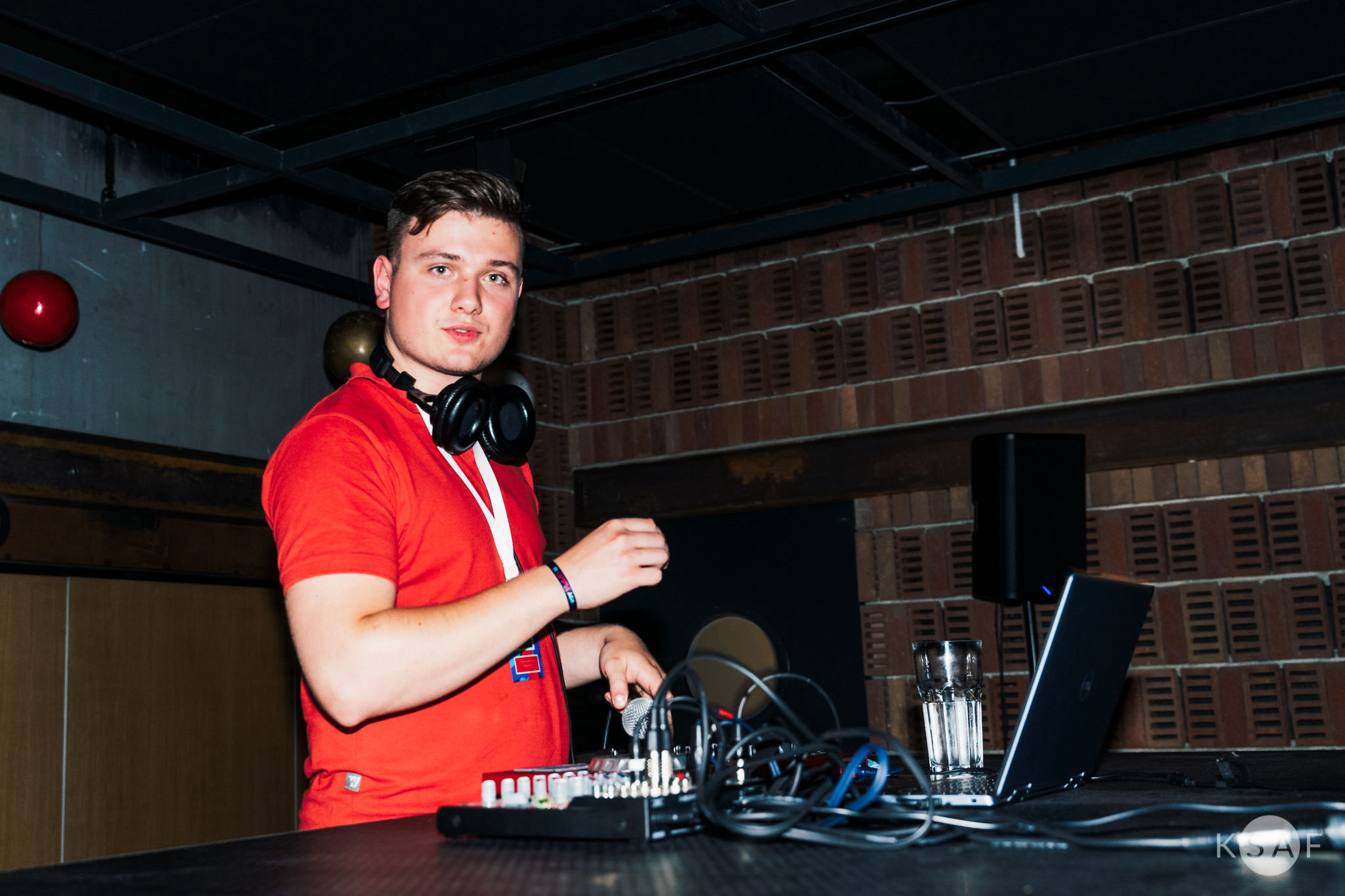 Campus AGH 2021 - 20210914-ksaf-agh-campus-agh-klub-studio-ndeyna-7-2048x1365.jpg